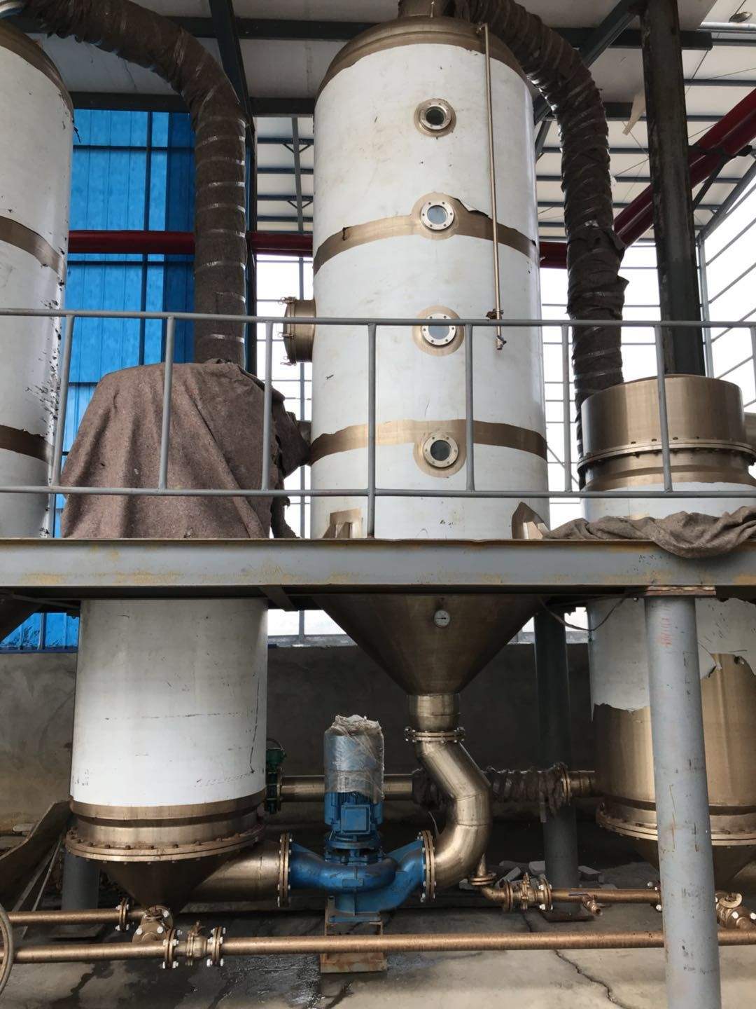 高鹽廢水蒸發(fā)器的工藝特點: 高鹽廢水蒸發(fā)器的工藝特點: