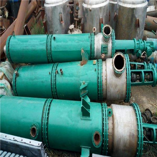 薄膜蒸發器的安全及注意事項: 薄膜蒸發器的安全及注意事項: