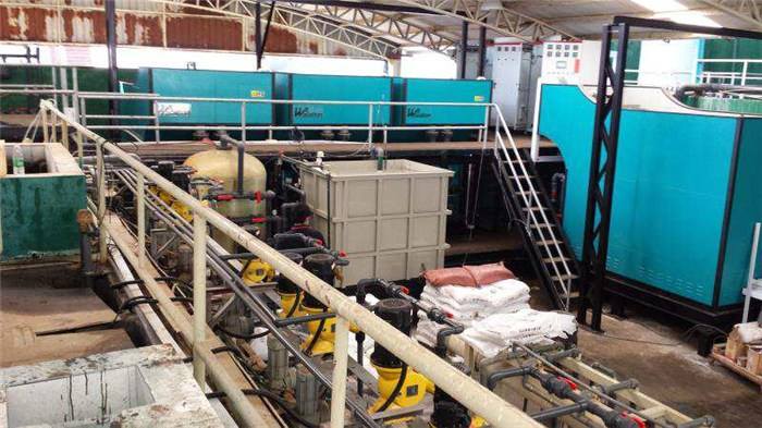 在酸化油廢水中，通常有三種狀態的油類物質：